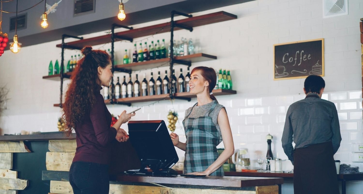 Ce que tes clients voient vraiment quand ils découvrent ton entreprise sur les réseaux sociaux